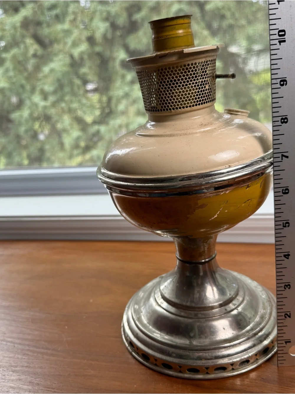 Vintage Aladdin Oil Lamp Kerosene Yellow & Silver No Chimney Homesteadin Prairie